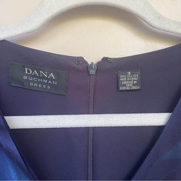 Vintage Dana Buchman 100% Silk Short Sleeve Wrap Midi Dress Dark Blue 16 - Picture 4 of 10